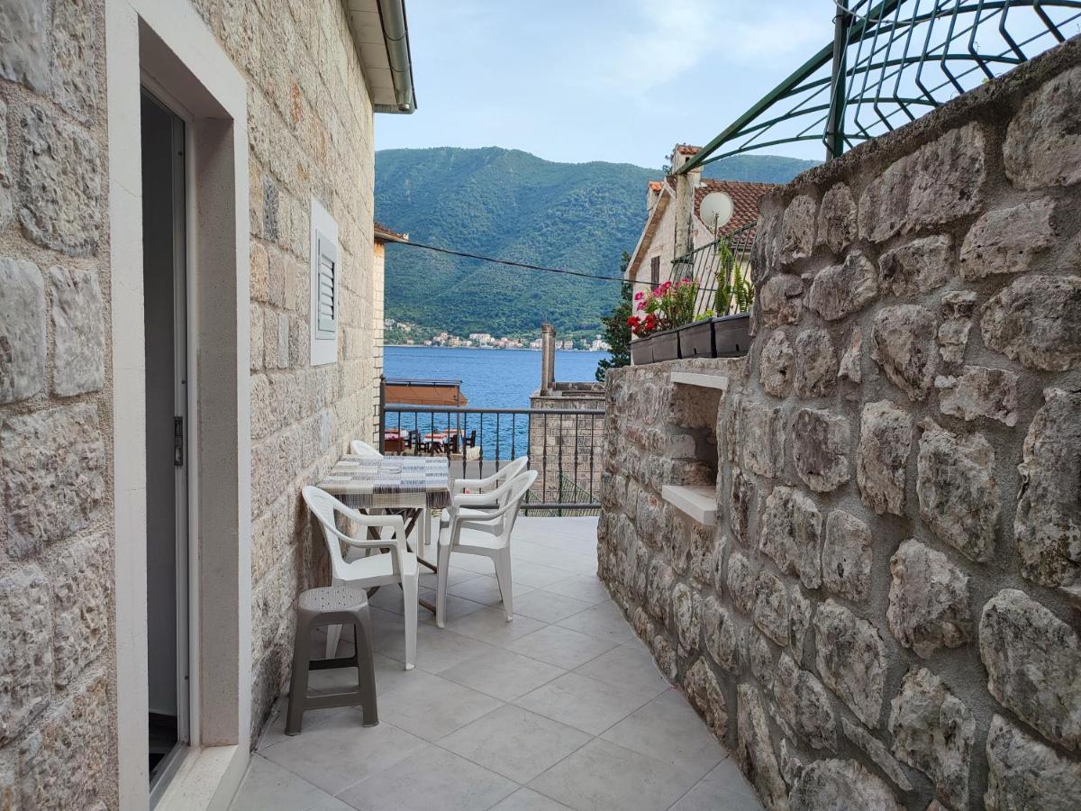 Apartment Rosic Perast Esterno foto