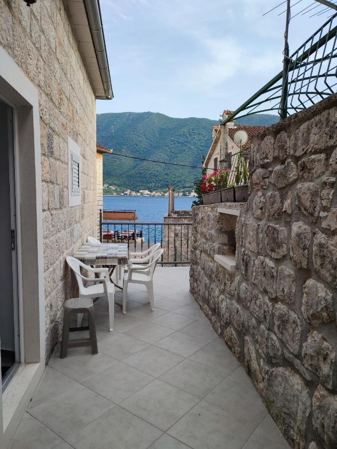 Apartment Rosic Perast Esterno foto