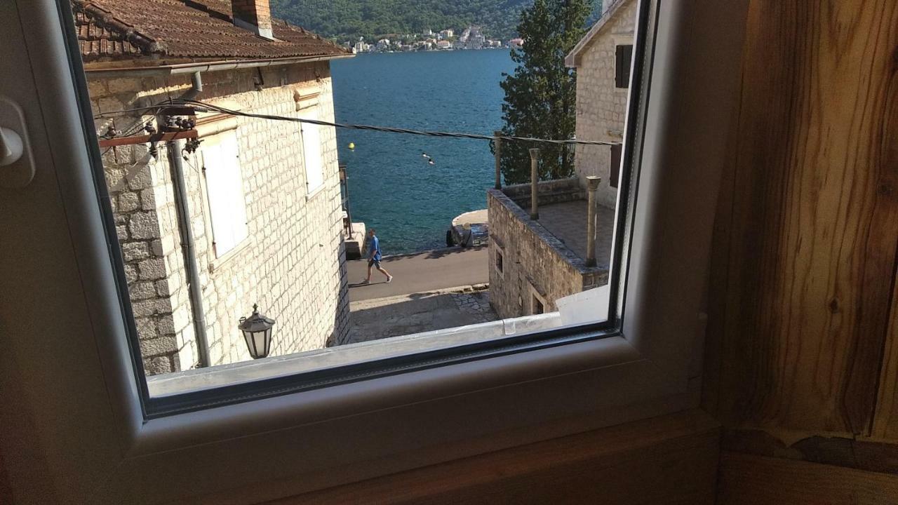 Apartment Rosic Perast Esterno foto